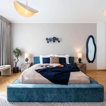 Days - Spacious 3bdr With Workspace, Ac In New Town *