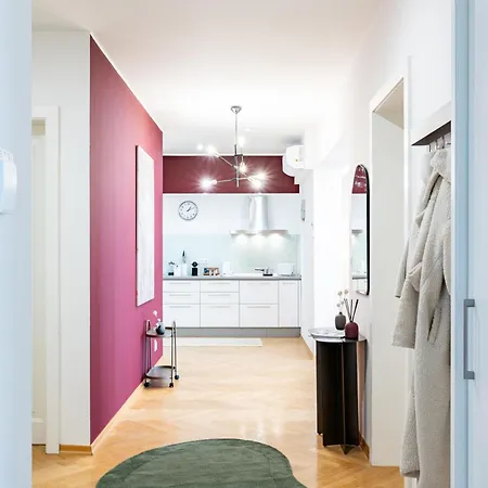 Διαμέρισμα Days - Spacious 3bdr With Workspace, Ac In New Town Πράγα